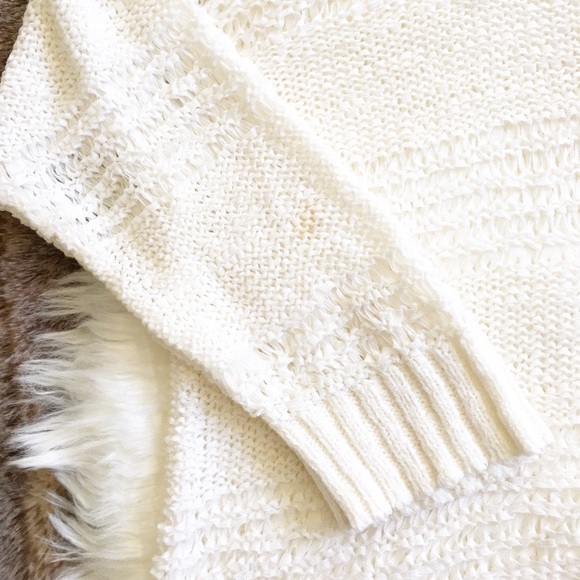 H&M White Open Weave Knit Boxy Top - Picture 4 of 12